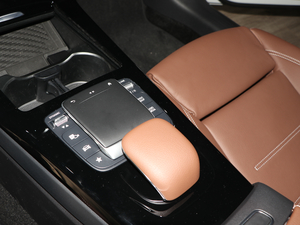 2020��CLA 260 4MATIC Shooting Brake �п؅^