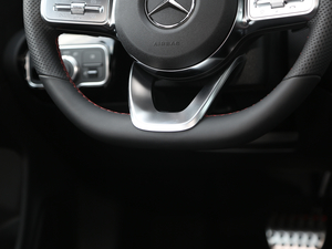 2020��CLA 200 Shooting Brake �п؅^