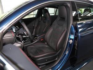 2020��CLA 200 Shooting Brake ���{�����