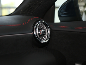 2020��CLA 200 Shooting Brake �п؅^(q��)