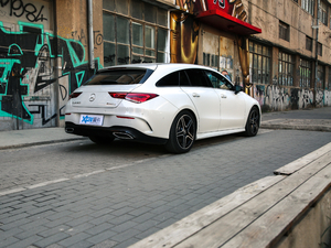 2020��CLA 260 4MATIC Shooting Brake ���w���^