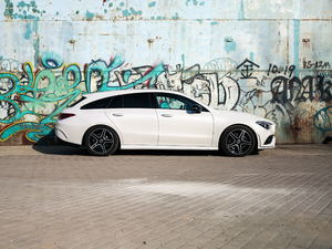 2020��CLA 260 4MATIC Shooting Brake ���w���^