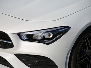 2020��CLA 260 4MATIC Shooting Brake �������^