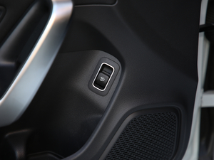 2020��CLA 260 4MATIC Shooting Brake ���g����