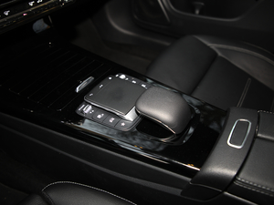 2020��CLA 260 4MATIC Shooting Brake ���g����