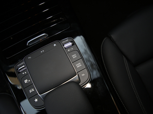 2020��CLA 260 4MATIC Shooting Brake �п؅^