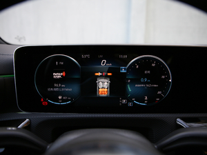 2020��CLA 260 4MATIC Shooting Brake �x��