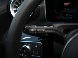 2020��CLA 260 4MATIC Shooting Brake �п؅^