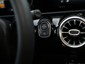 2020��CLA 260 4MATIC Shooting Brake �п؅^