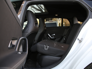 2020��CLA 260 4MATIC Shooting Brake �������ηŵ�