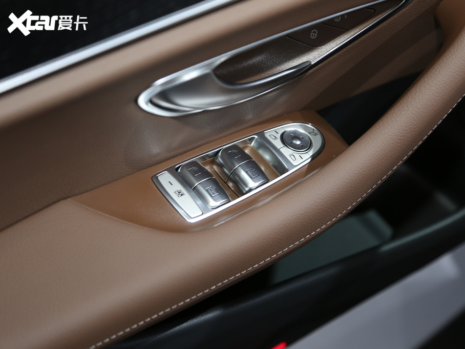 2021YE(j)(M(jn)) E 300 \(yn)(dng)