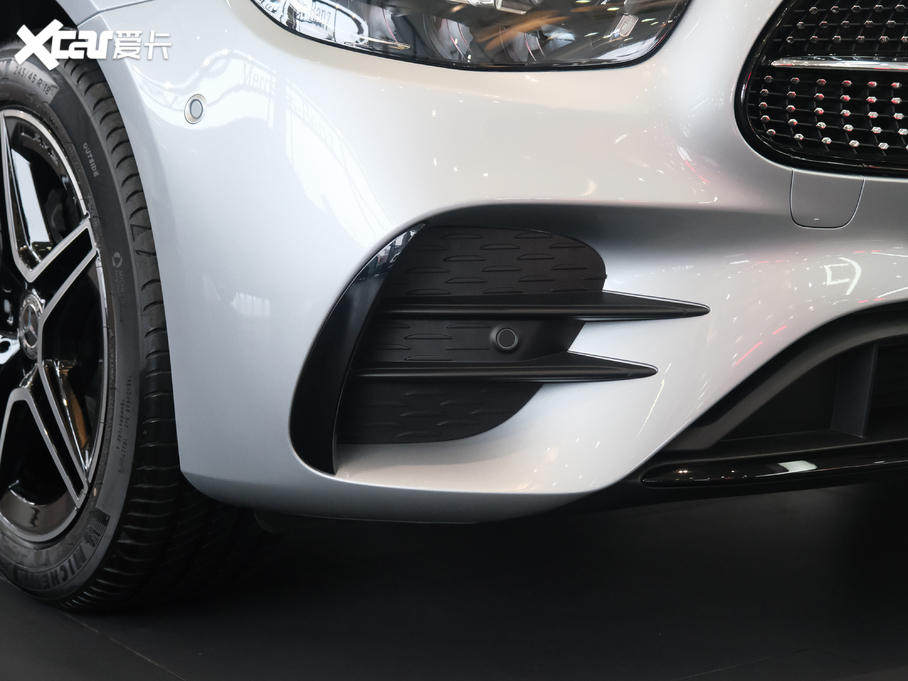 2021YE(M) E 260 r\Ӱ