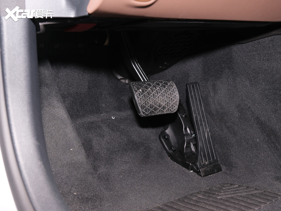 2021YE(M) E 260 r\Ӱ