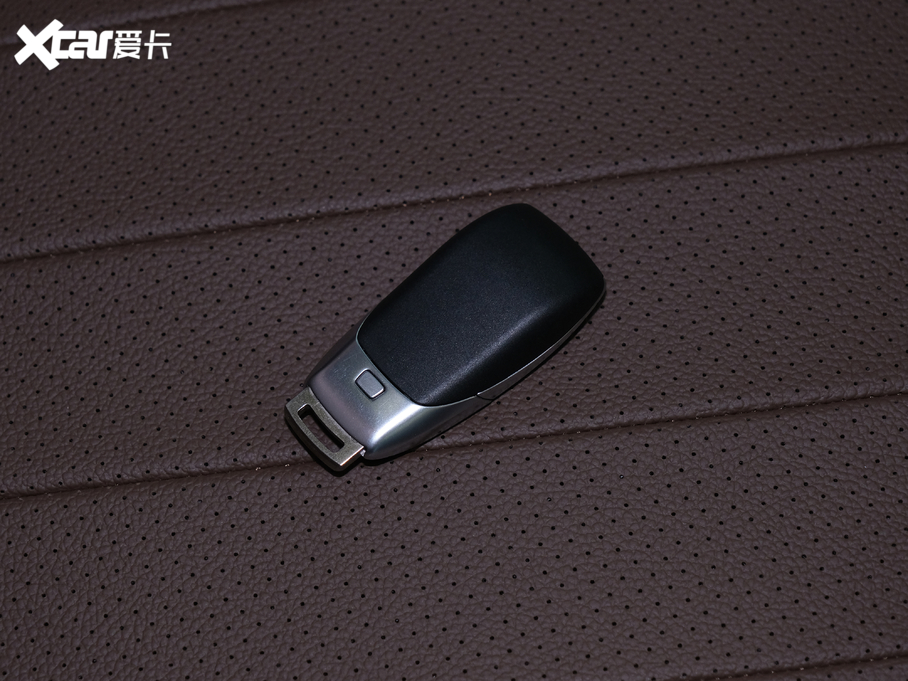 2021YE(M(jn)) E 260 r\(yn)Ӱ