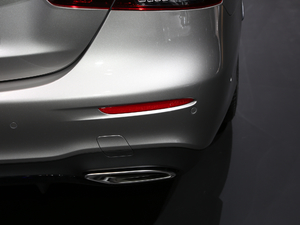 2021E 300 \Ӱ (x)(ji)^