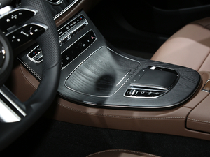 2021E 300 \(yn)(dng) п؅^(q)