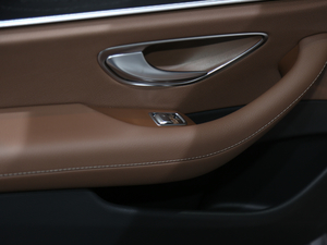 2021E 300 \(yn)(dng) п؅^(q)