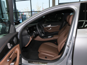 2021E 260 r\Ӱ ǰſg