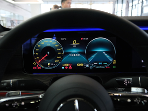 2021E 260 r\Ӱ п؅^(q)