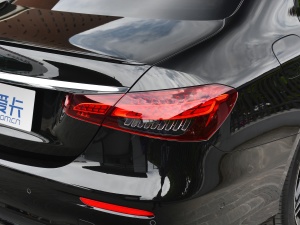 2021Ŀ E 260 A\(yn)(dng) (x)(ji)^