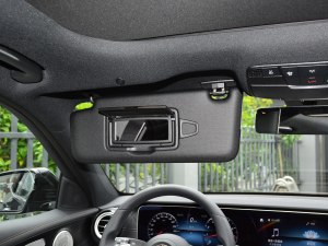 2021Ŀ E 260 A\Ӱ ꖰ壨