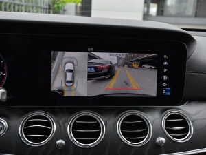 2021Ŀ E 260 A\Ӱ п؅^