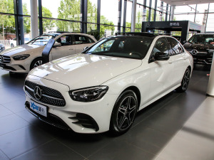 2021Ŀ E 260 r\Ӱ ǰ45