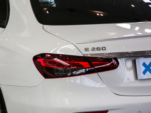 2021Ŀ E 260 r\Ӱ ^