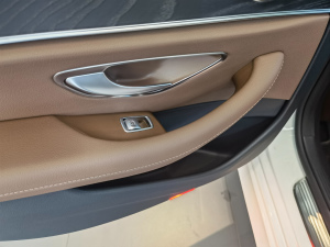 2021Ŀ E 300 \(yn)(dng) g