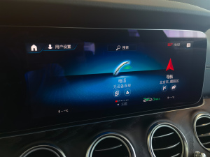 2021Ŀ E 300 \Ӱ п؅^(q)