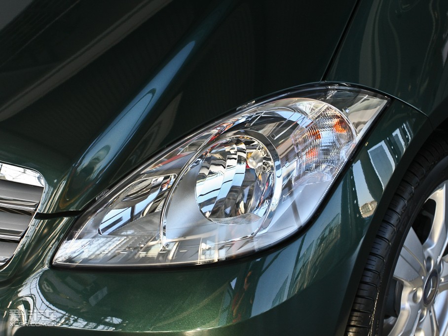 2011YA(M) A 160 CVT