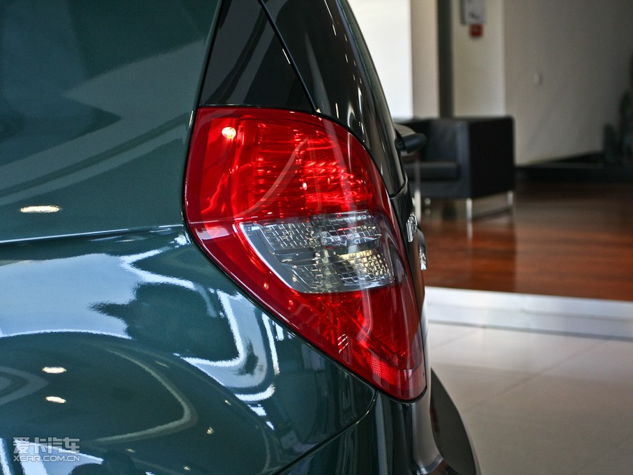 2011YA(M) A 160 CVT