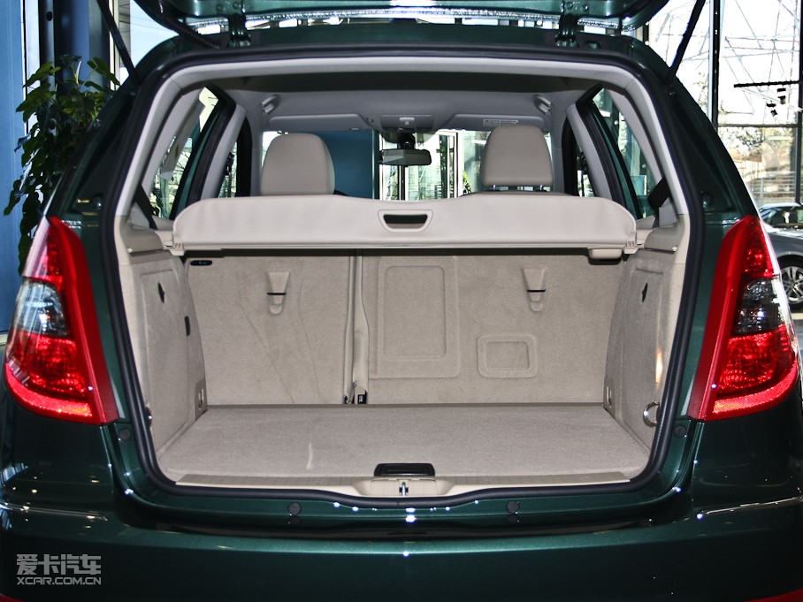 2011YA(M) A 160 CVT