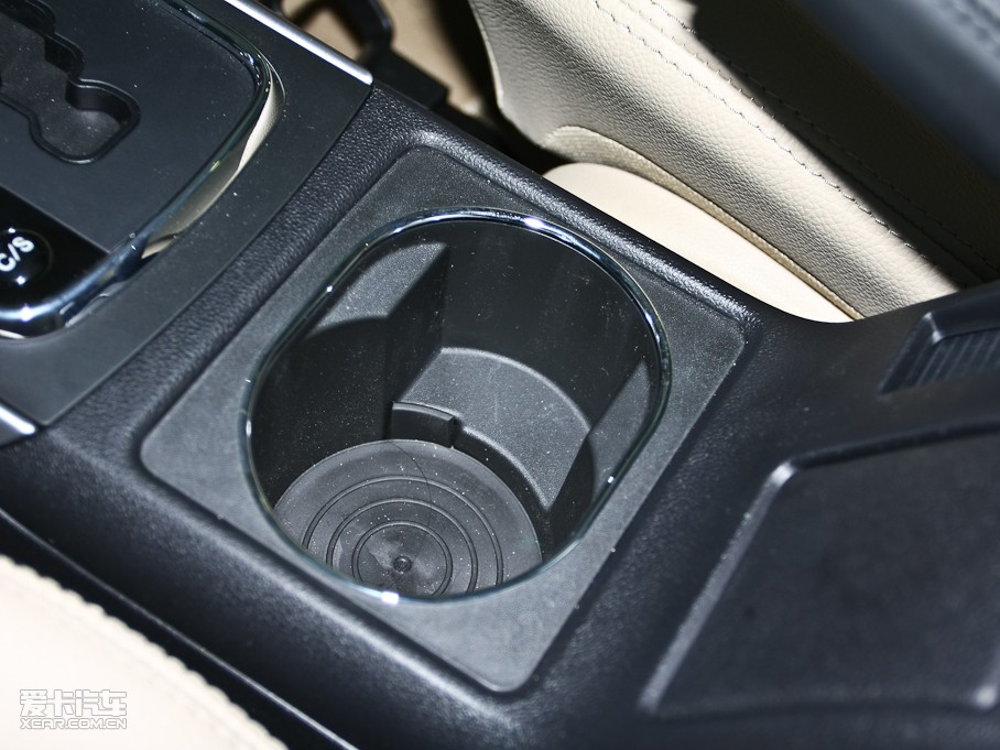 2011YA(M(jn)) A 160 CVT