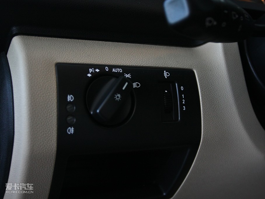 2011YA(M) A 160 CVT