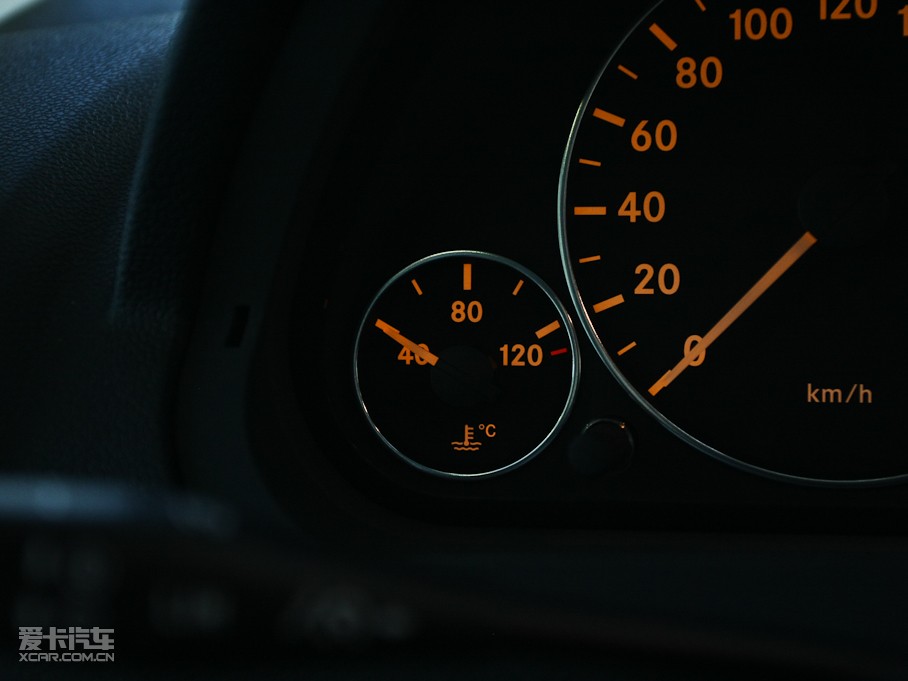 2011��YA��(�M��) A 160 CVT