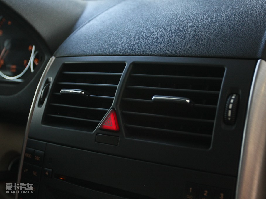 2011��YA��(�M��) A 160 CVT