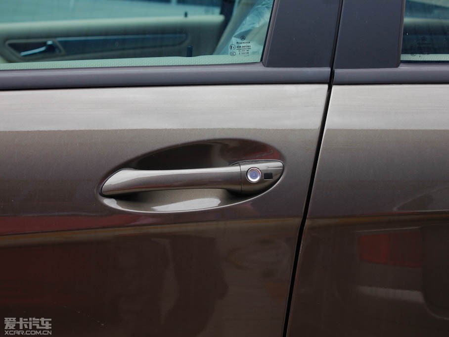 2011YA(M) A 180 CVT