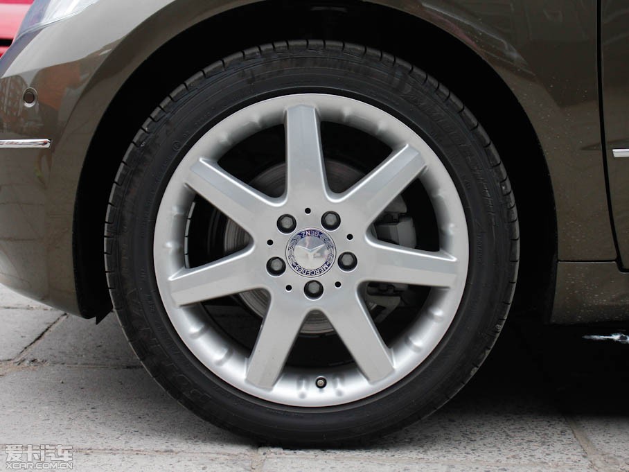 2011YA(M(jn)) A 180 CVT