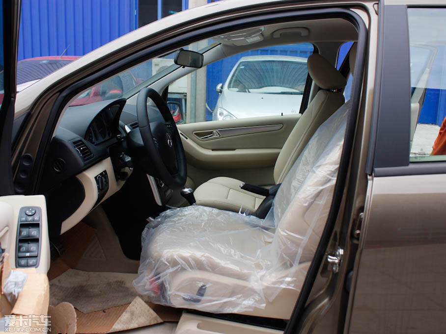 2011YA(M) A 180 CVT