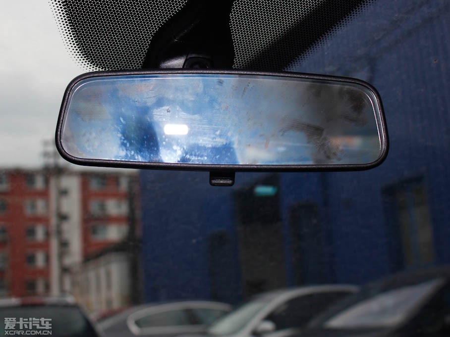 2011YA(M(jn)) A 180 CVT