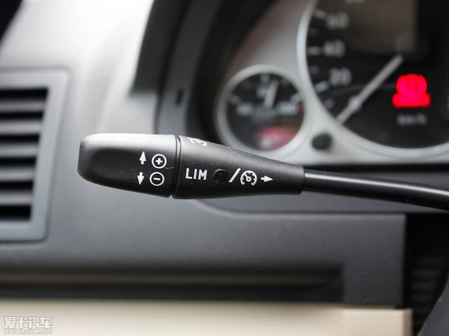 2011YA(M) A 180 CVT