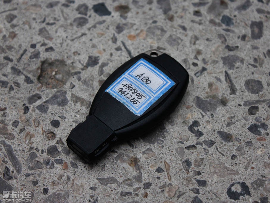 2011YA(M(jn)) A 180 CVT