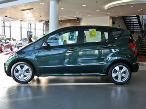 2011款A 160 CVT 正侧（左）