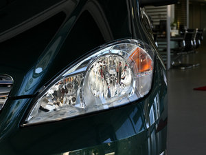 2011款A 160 CVT 大灯