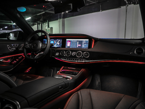 2020款臻藏版 S 450 L 4MATIC  中控区
