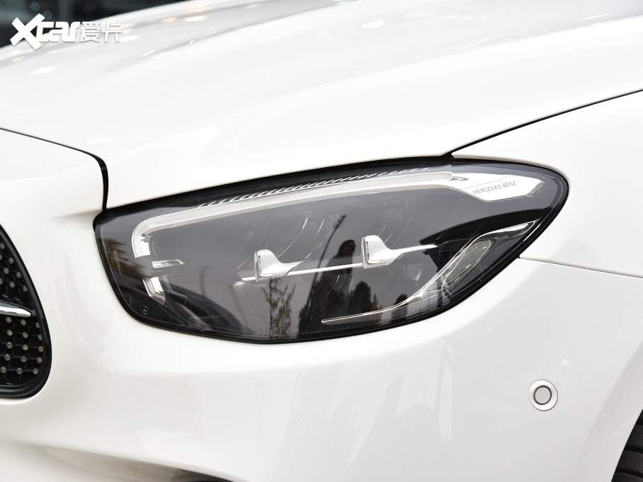 2021��YE��(j��)���� �Ŀ� E 260 �����I��܇