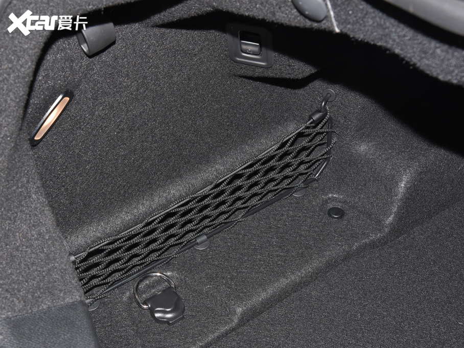 2021��YE������ �Ŀ� E 260 �����I��܇