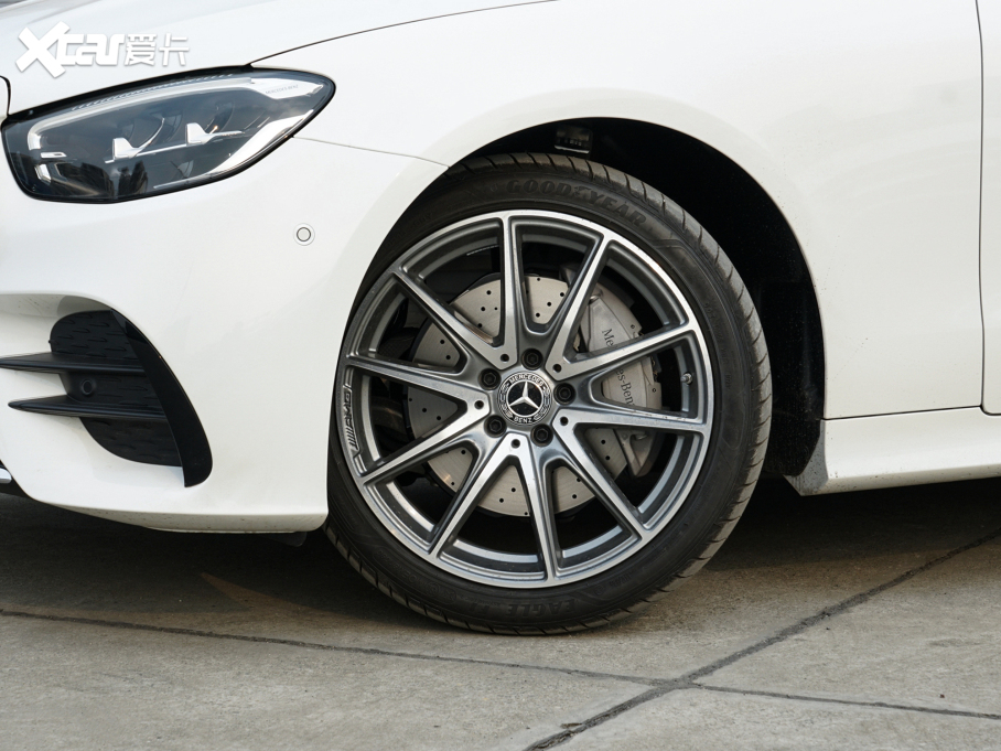 2021YE(j) Ŀ E 260 4MATIC I܇ 