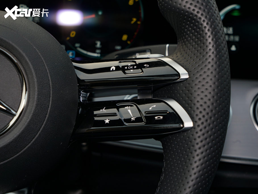 2021YE(j) Ŀ E 260 4MATIC I܇ 